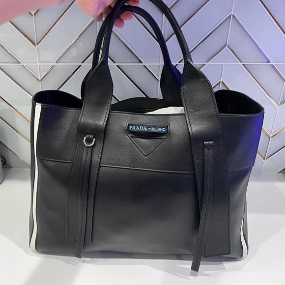 Prada Ouverture Tote Bag - Picture 1 of 4